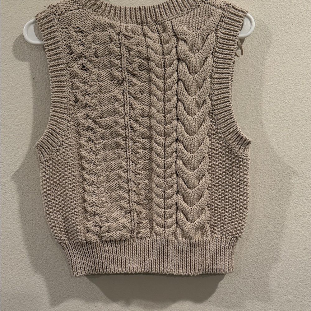 COS Women's Cable Knit Sweater Vest - Beige - Picture 6 of 11